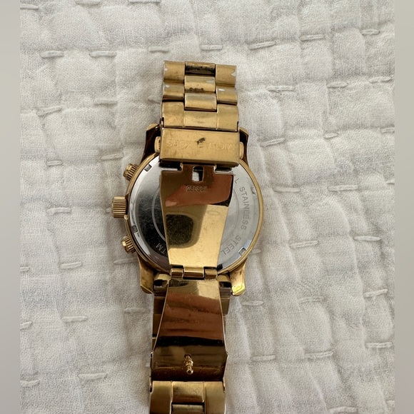 Michael Kors Oversized Runway Gold-Tone Watch - Picture 2 of 8